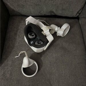 White VR Headset with Controllers